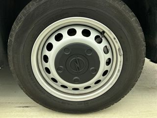 Voertuigafbeelding 31