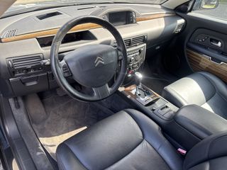 Voertuigafbeelding 13