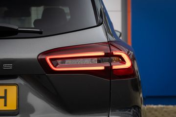 Voertuigafbeelding 8