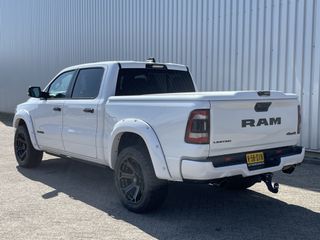 Voertuigafbeelding 12