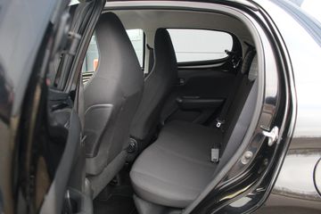 Voertuigafbeelding 4