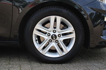 Voertuigafbeelding 6