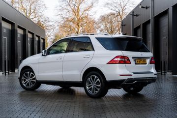 Voertuigafbeelding 2