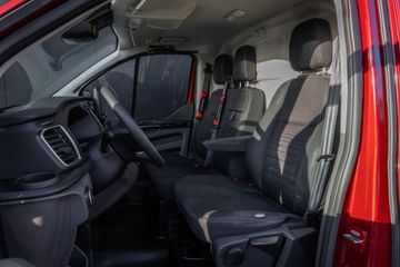 Voertuigafbeelding 4