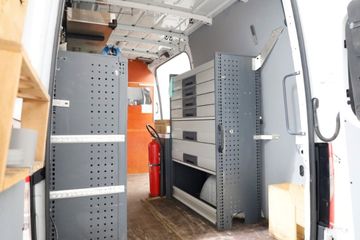 Voertuigafbeelding 6