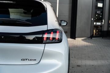 Voertuigafbeelding 14