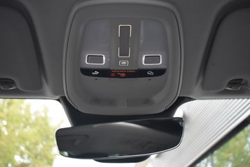 Voertuigafbeelding 38