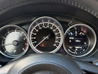 Voertuigafbeelding 9