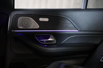 Voertuigafbeelding 26