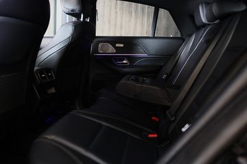 Voertuigafbeelding 37