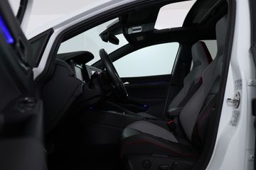 Voertuigafbeelding 38