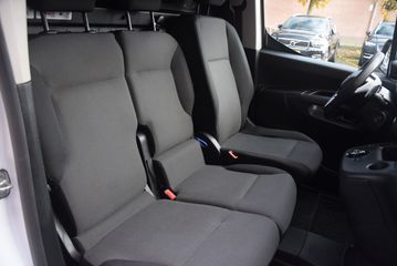 Voertuigafbeelding 6