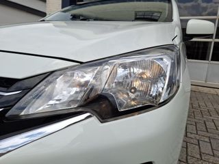 Voertuigafbeelding 8