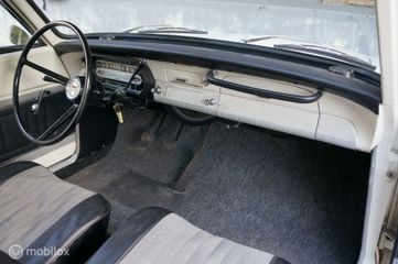 Voertuigafbeelding 13