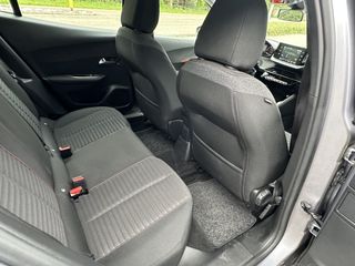 Voertuigafbeelding 9