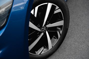 Voertuigafbeelding 4