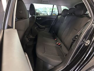 Voertuigafbeelding 24