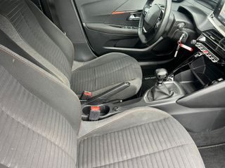 Voertuigafbeelding 13