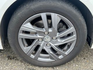 Voertuigafbeelding 6