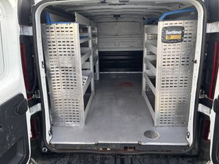 Voertuigafbeelding 4