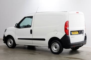 Voertuigafbeelding 8