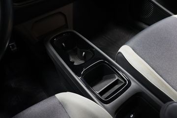 Voertuigafbeelding 19