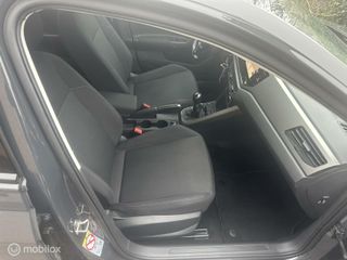 Voertuigafbeelding 7