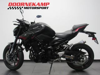 Voertuigafbeelding 3