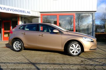 Voertuigafbeelding 3