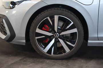 Voertuigafbeelding 32