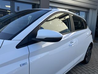 Voertuigafbeelding 6