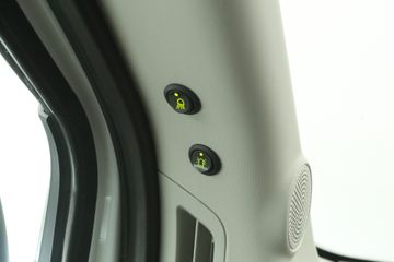 Voertuigafbeelding 19