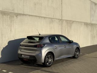 Voertuigafbeelding 4