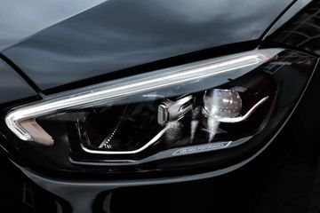 Voertuigafbeelding 8