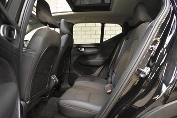 Voertuigafbeelding 13