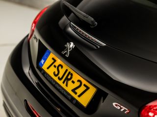 Voertuigafbeelding 32