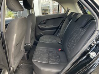 Voertuigafbeelding 8