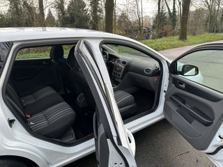 Voertuigafbeelding 38