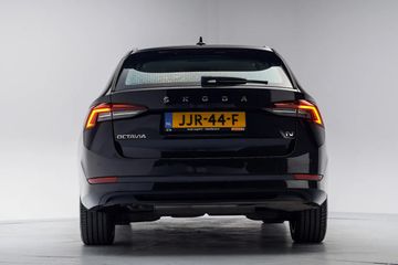 Voertuigafbeelding 32