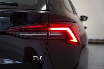 Voertuigafbeelding 34