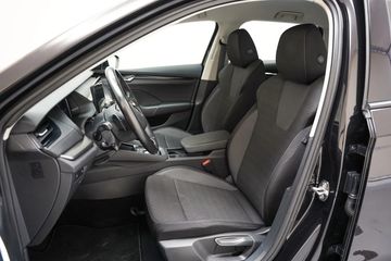 Voertuigafbeelding 8