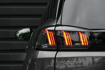 Voertuigafbeelding 5