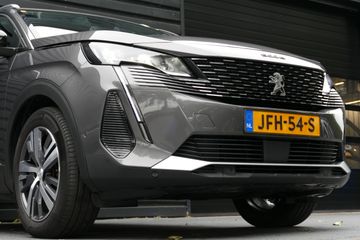 Voertuigafbeelding 8