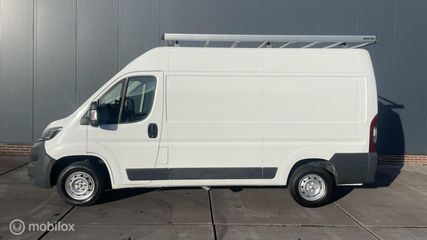 Voertuigafbeelding 7