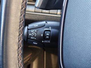 Voertuigafbeelding 19