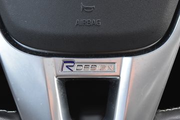 Voertuigafbeelding 9