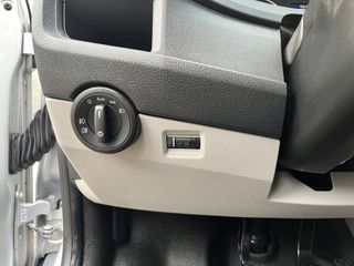 Voertuigafbeelding 9