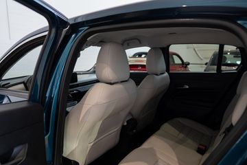 Voertuigafbeelding 11