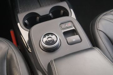 Voertuigafbeelding 10