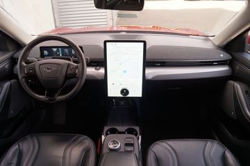 Voertuigafbeelding 8